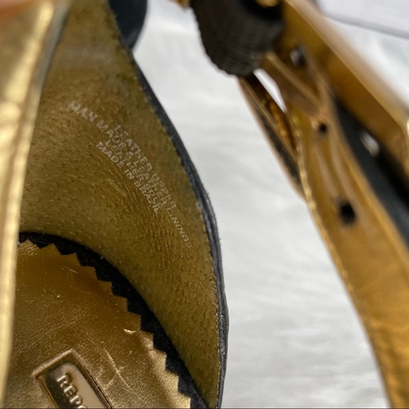 REPORT Signature Black Velvet Stilettos w/Round Toe, Platform, Strap & Buckle - Picture 7 of 15